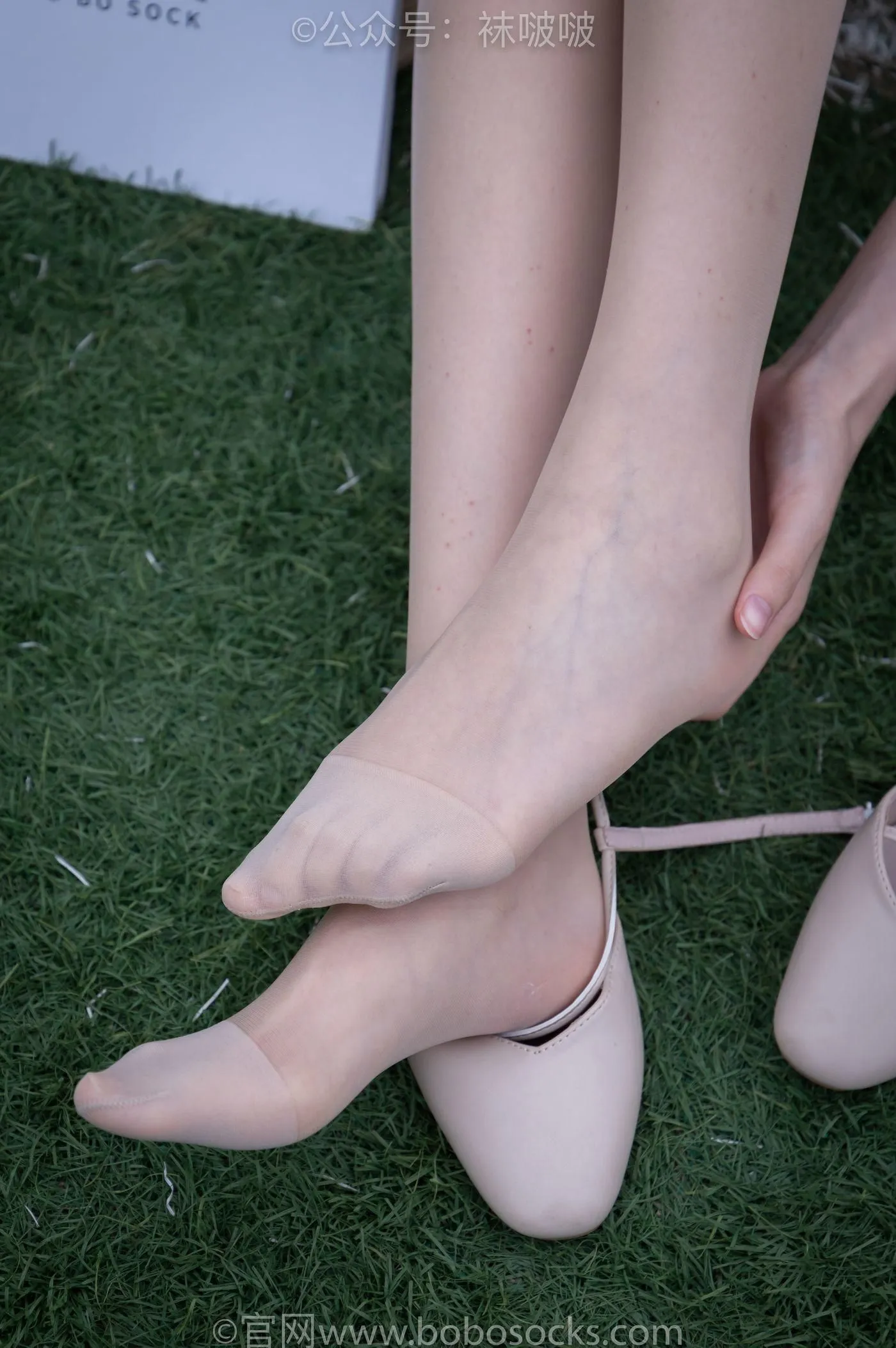 [BoBoSocks袜啵啵]NO.057 小甜豆-高跟鞋、肉丝 [135P]插图4
